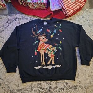 Gildan Festive Reindeer Design Holiday/Christmas Sweatshirt Size 2X